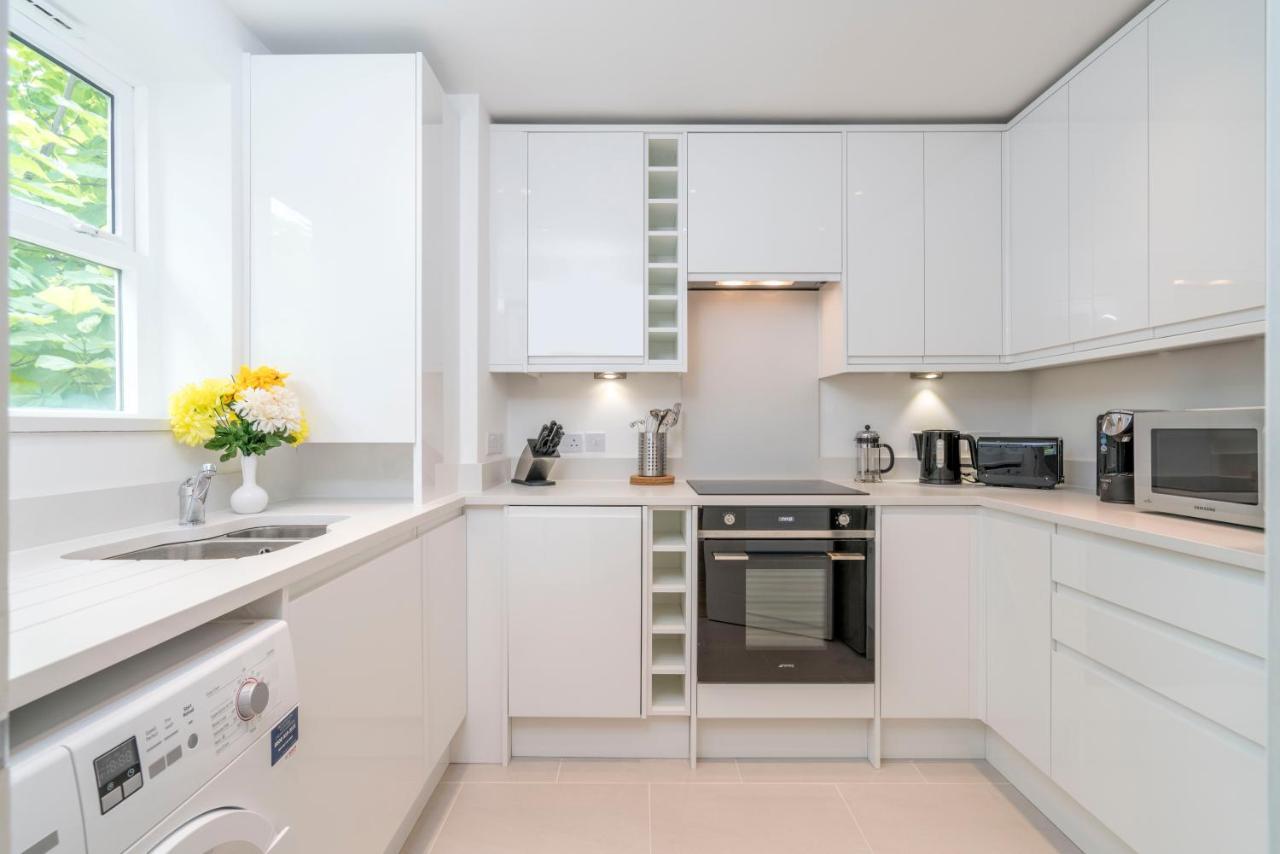 Splendid Apartment Near Vauxhall Tube ロンドン エクステリア 写真