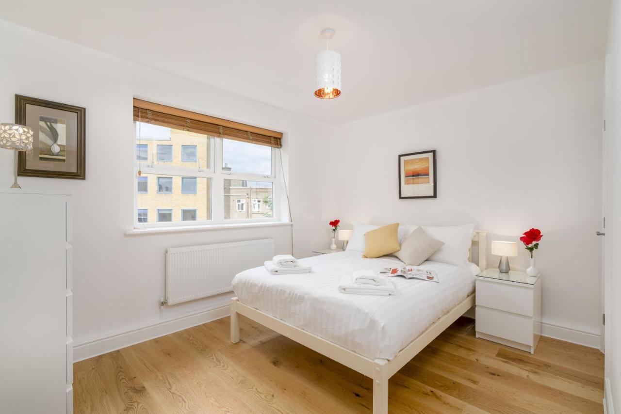 Splendid Apartment Near Vauxhall Tube ロンドン エクステリア 写真